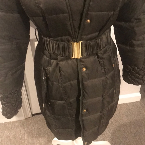 Betsy Johnson Olive Puffer Coat with fur hood - Picture 4 of 8